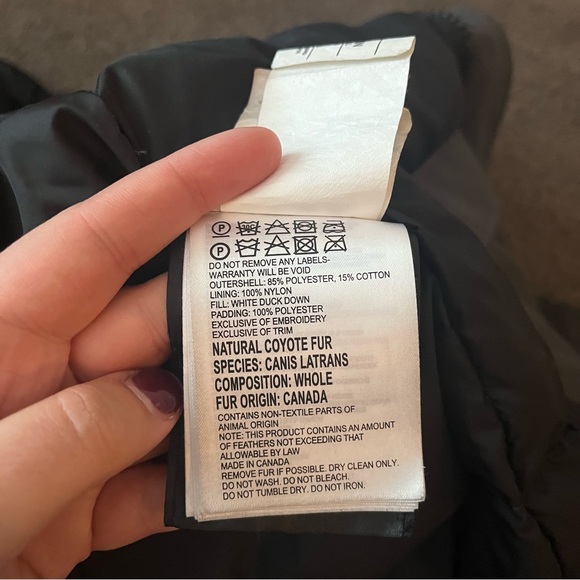 Canada Goose Men’s Down Chateau Parka - Picture 7 of 16